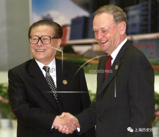 6967b7226e58e-20260114-111152-6967ea78b9006