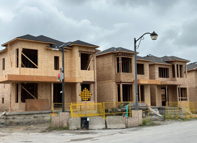 6989ee4268492-20260209-110455-698a2fd71219e