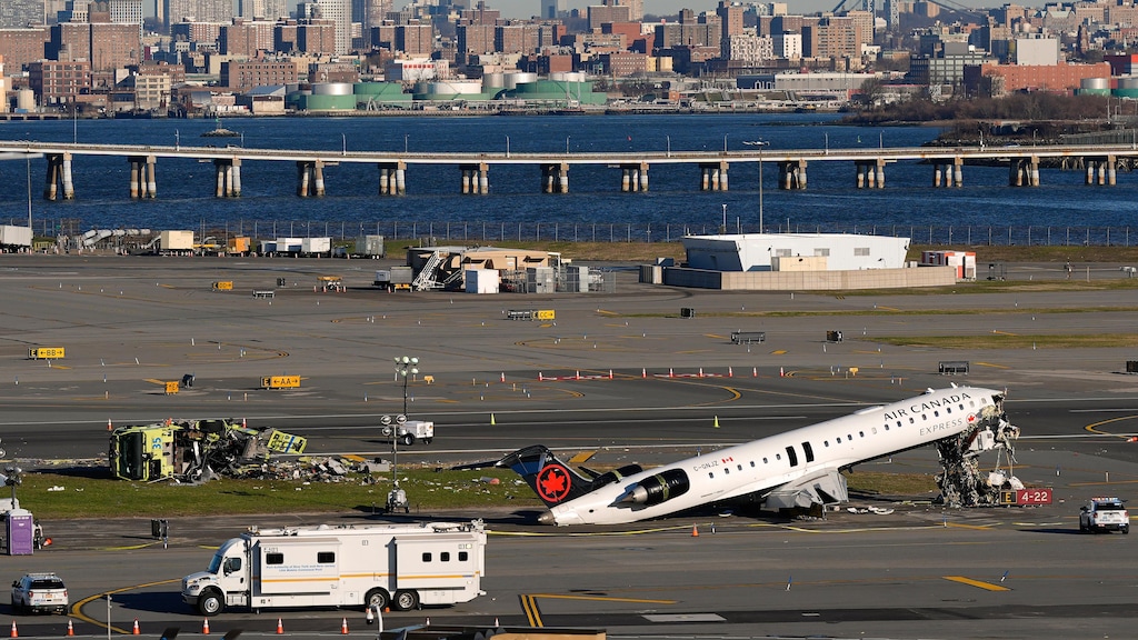avion-air-canada-laguardia-accident-20260324-090816-69c2b6f06df9a avion-air-canada-laguardia-accident-20260324-090816-69c2b6f06df9a