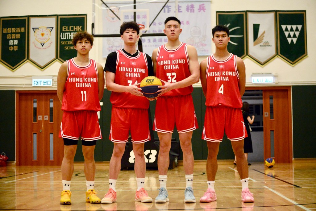 左至右:吴委峻、邓力嘉、杨博文、陈文滔。杨功煜摄 左至右:吴委峻、邓力嘉、杨博文、陈文滔。杨功煜摄