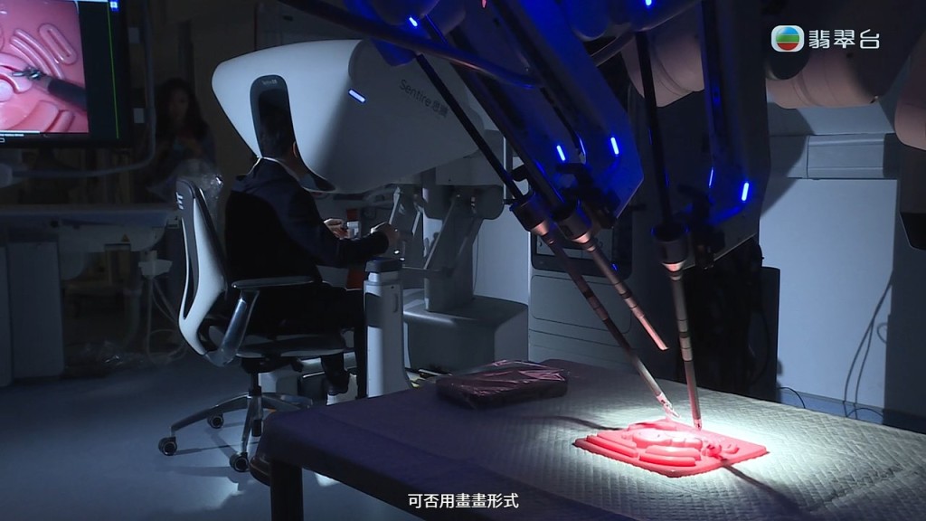 赵伟仁院长工作之余，更要空出很多时间做训练。
