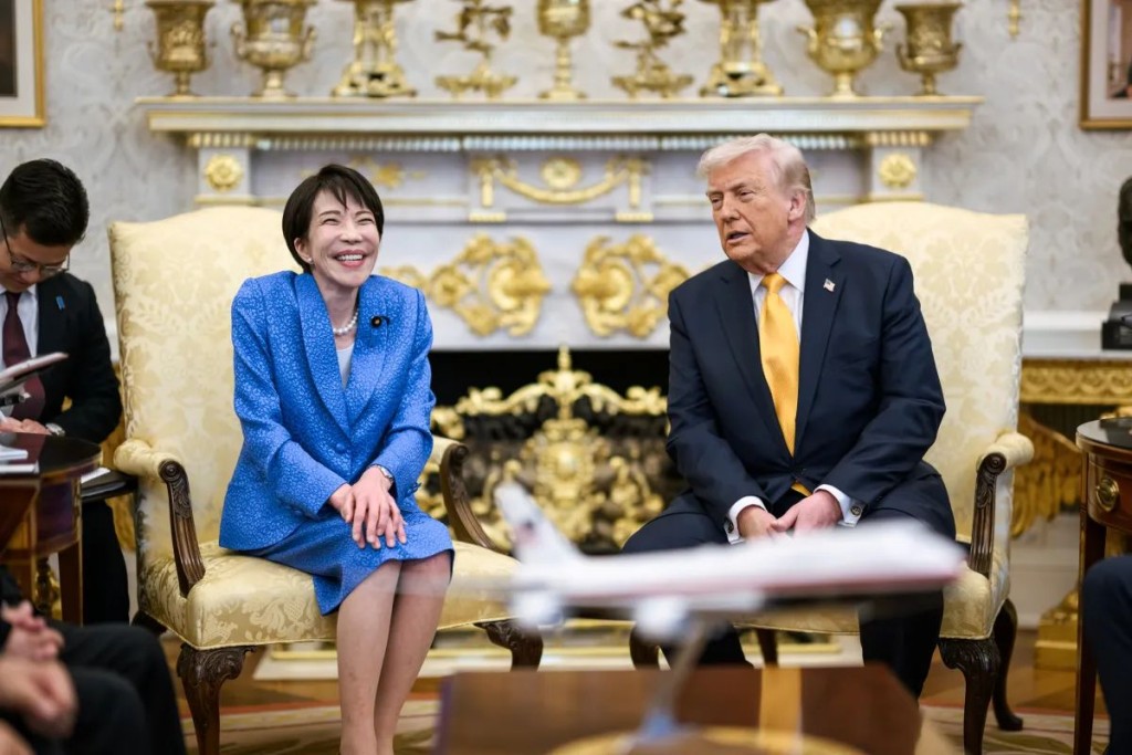 今年3月,白宫发放多张高市早苗访美期间与特朗普见面的照片。www.whitehouse.gov 今年3月,白宫发放多张高市早苗访美期间与特朗普见面的照片。www.whitehouse.gov