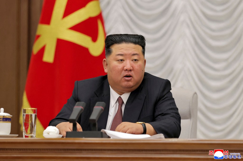 金正恩呼吁推动军事现代化。法新社 金正恩呼吁推动军事现代化。法新社