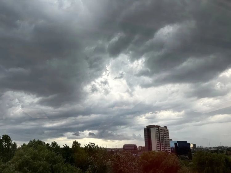 多伦多明天迎强雷暴！安省多地狂风暴雨！
