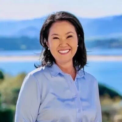 秘鲁首位民选女总统能否破除“十年十总统”魔咒?