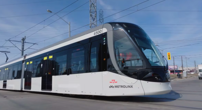 多伦多人等了15年！Eglinton轻轨今天通车，全天免费乘坐