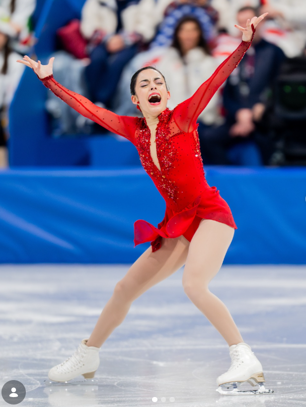 女大学生参加奥运比赛“请假条”爆红：给教授发邮件要延期作业