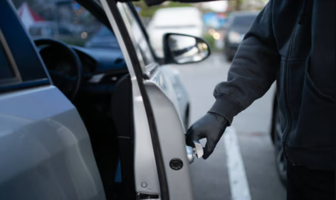 揭秘加拿大9亿汽车盗窃黑链：黑帮团伙、街头少年和不法航运公司