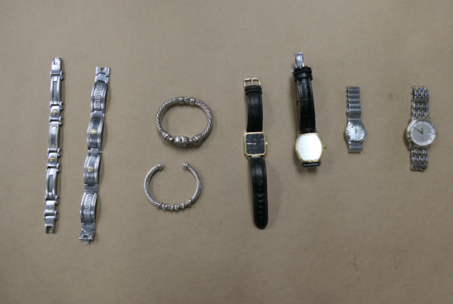 约克区警方破获系列入室盗窃案，缴获大量赃物，呼吁失主认领