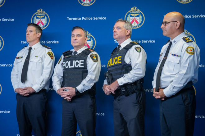 跟踪、泄密、骗保：多伦多警方腐败案更多细节首次曝光，触目惊心