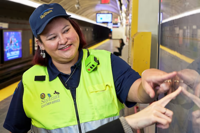 TransLink正招聘40多个职位 福利优厚