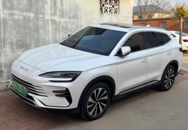 中国电动车堪比洪水猛兽：工资差10倍，加拿大如何竞争？