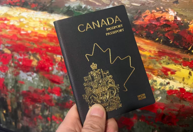 新法生效: 数千名有犯罪记录的美国人, 可以轻松入境加拿大!