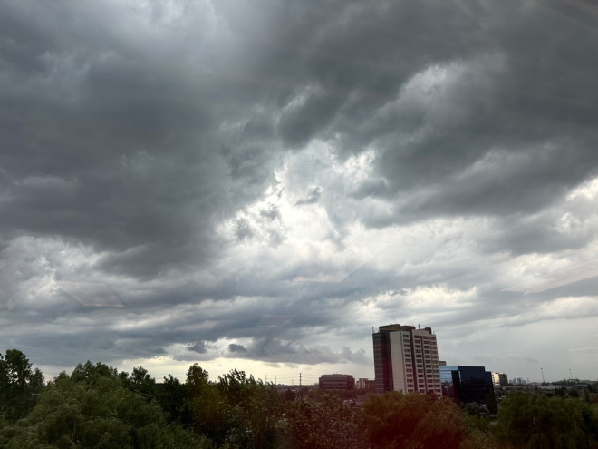 暴雨预警覆盖安省多地！局地或达 50 毫米，出行注意安全