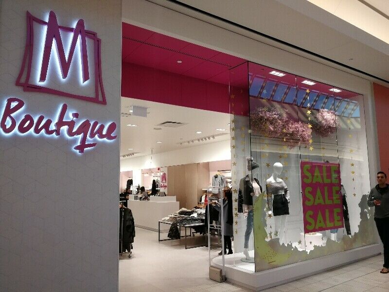 加拿大政府认证持牌通省建造师, 国际检验师协会会员，服务于加拿大20余年