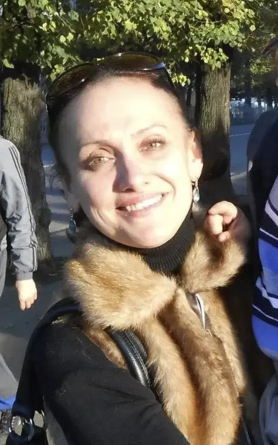 英国女子在家猝死躺床四天，男友误以为熟睡无动于衷