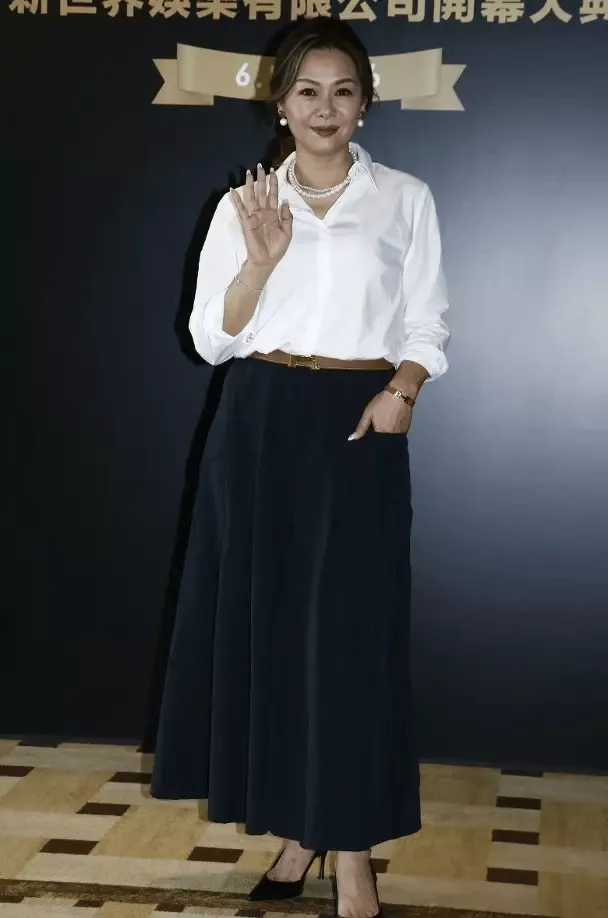 郭富城初恋女友姚正菁复出 称不介意与其同台合作