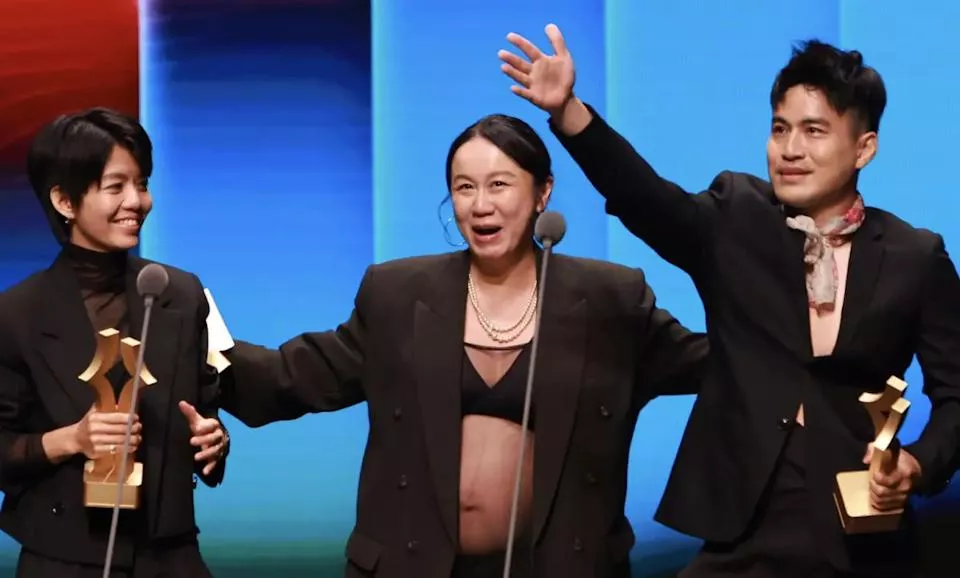 导演怀孕8个月：弟弟捐精、妻子供卵 掀舆论热议