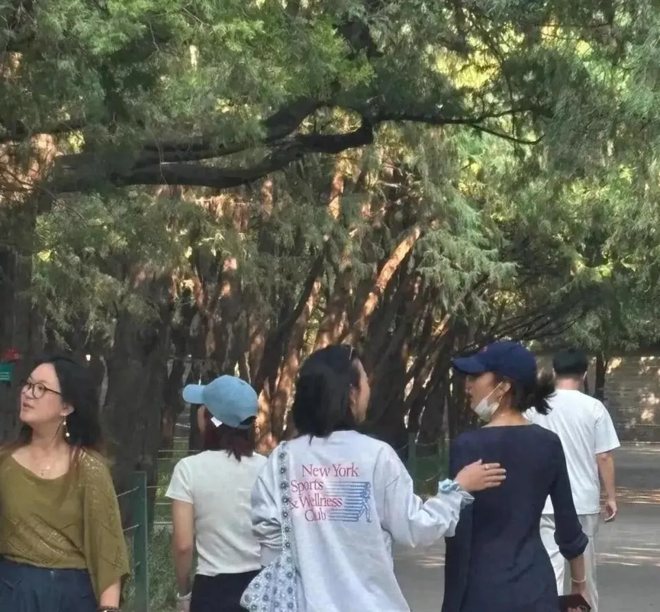 北京偶遇29岁孙千，比例超好腿长臀线高